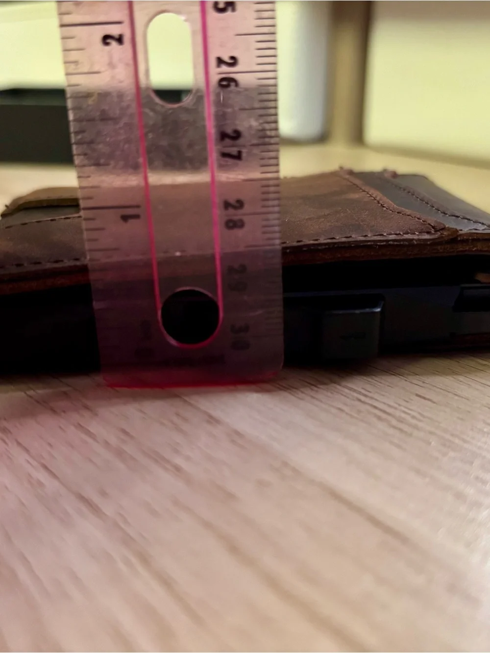 Furid Slim Brown Leather Card Wallet with Quick-Access Pull